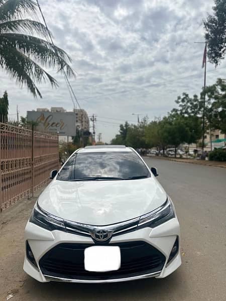 Toyota Altis Grande 2018 1