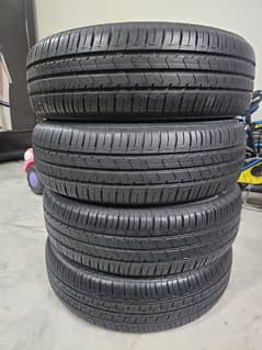 Bridgestone R16 size 175/60/16  tyre set Japanes in good condition
