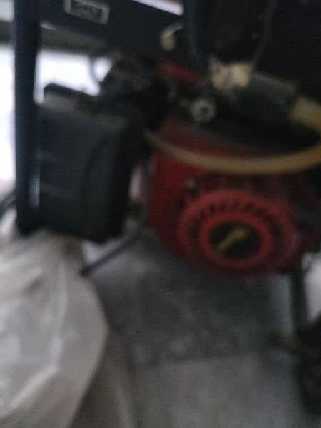 2 kv generator in good condition for sale 7