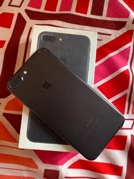 Iphone 7plus 32 gb (Pta approved with box) 3