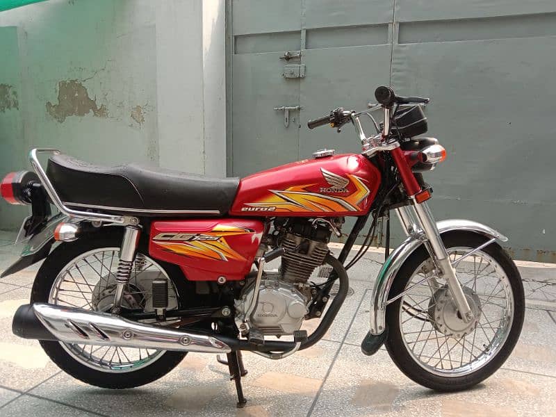 HONDA CG 125 model 2021 TOTAL ORIGINAL IN MINT CONDITION 0