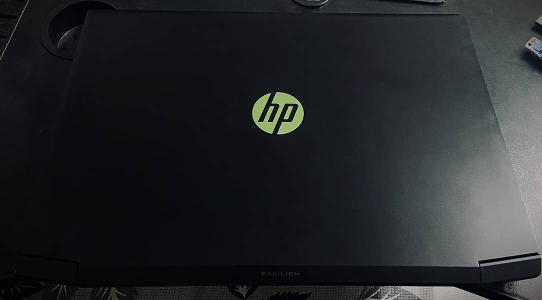 HP Pavilion 17.1" Gaming Laptop (Green Edition) 2