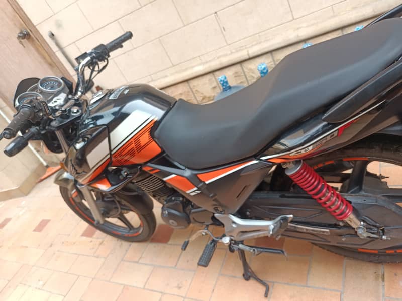 my Honda cb150f is brand new condition low mileage 7