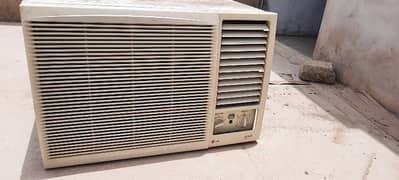 LG 1.5 ton Ac for sale