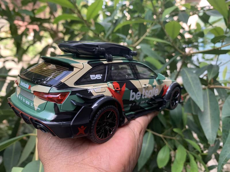 Audi RS6 Modified Vehicles  Model car Alloy Diecast 2