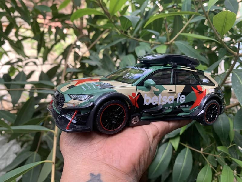 Audi RS6 Modified Vehicles  Model car Alloy Diecast 13