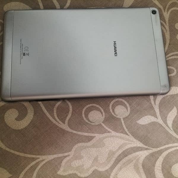 Huawei Mediapad 3T 6