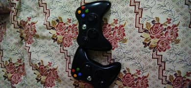 Xbox 360 slim jail break 250 GB 2 controller