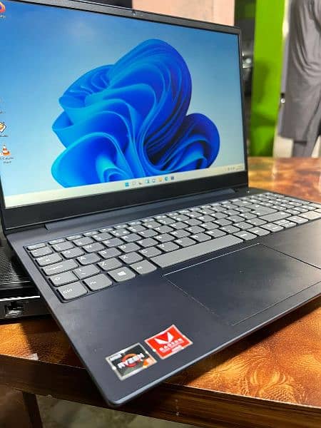 Lenovo IdeaPad Ryzen5 3500U imported never used in Pakistan 6