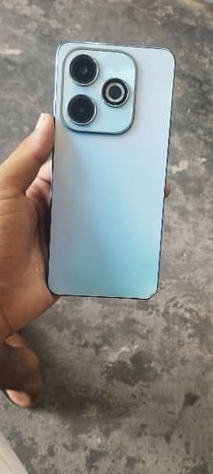 Infinix hot 40i 8gb 256gb