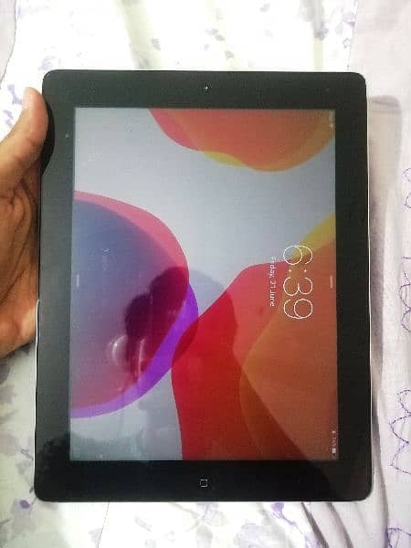 Apple iPad 3 Wifi (16 GB) with Orignal Charger 0