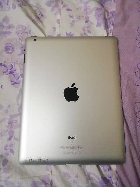 Apple iPad 3 Wifi (16 GB) with Orignal Charger 1