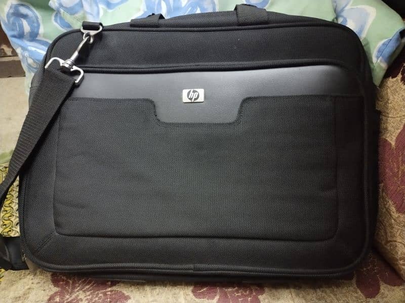 laptop Bag in New condition 0