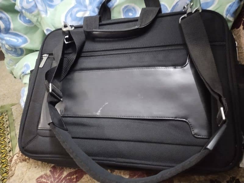 laptop Bag in New condition 2