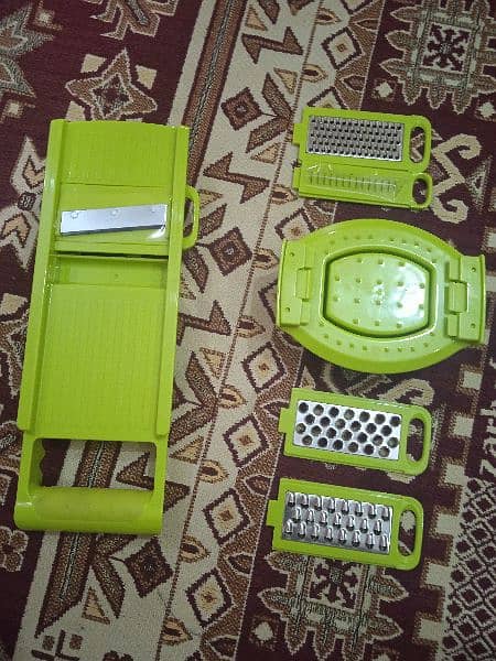 Salad Grater cutter 1