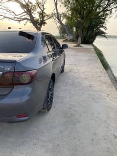 i m sell my car corolla gli 2010 11  very good condition home use car