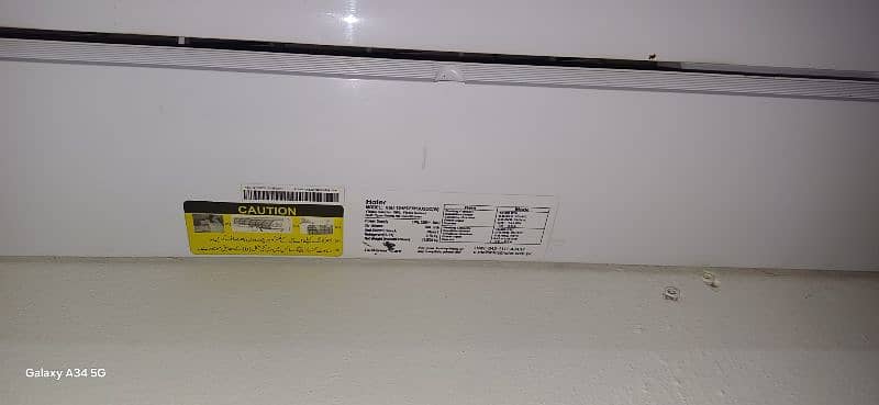 haier dc invertar 1 ton 10 by 10 condation 1 year use 1