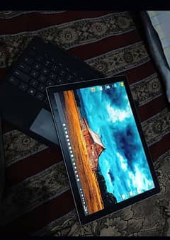 Surface Pro 5 i5 7th Gen
