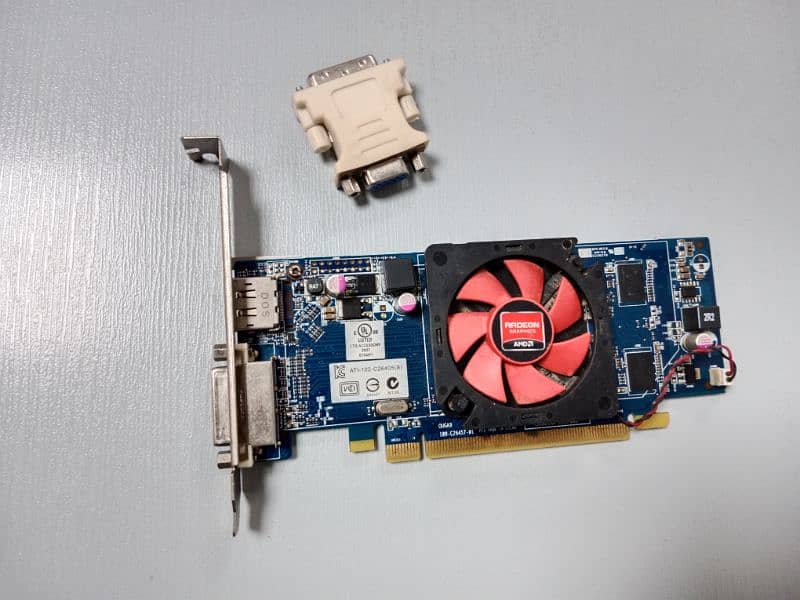 AMD RADEON HD 7470 1GB, 64 bit graphics card 5