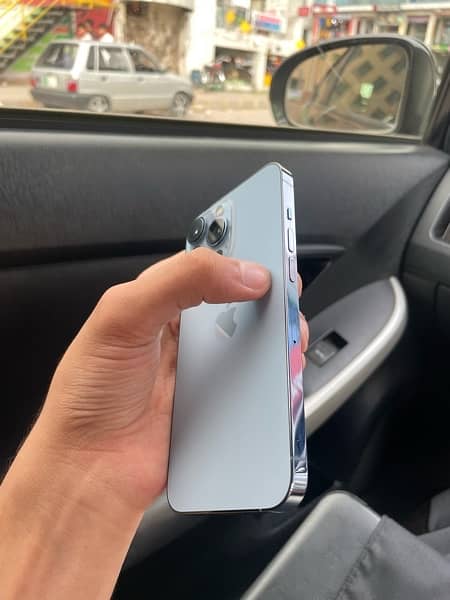 Iphone 13 pro non pta withbox 3