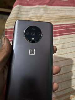 one Plus 7t non pta 8+5 /128 gb