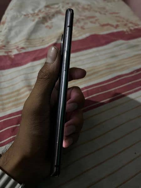 one Plus 7t non pta 8+5 /128 gb 3