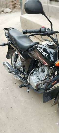 10/10 condition. Suzuki bike 0