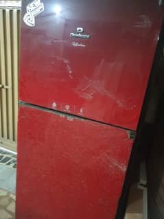 Dawlance Refrigerator Full Size. Glass Door.