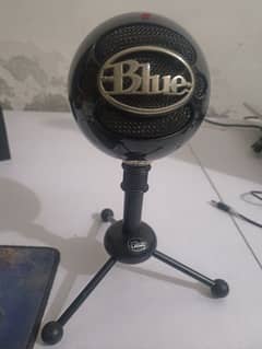 Blue ShowBall mic 10/10 condition