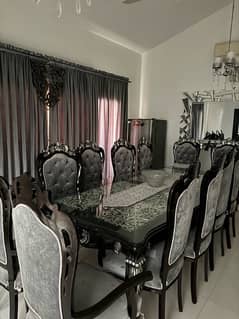 Chinioti 12 seater Dining table