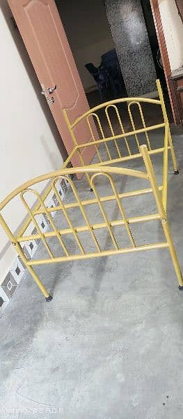 baby bed frame (3 by 5 ft) 3