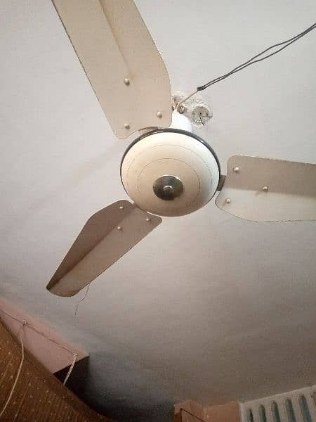 super fine fan brand wroking condition 10by 10 ok Hi 0