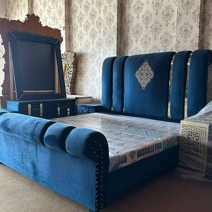 bed / bed set / double bed / king size bed / poshish bed / furniture 5