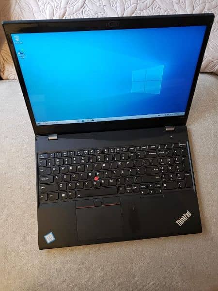 Lenovo Thinkpad P52s / Workstation Laptop 2