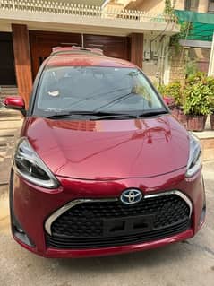 Toyota Sienta 2019