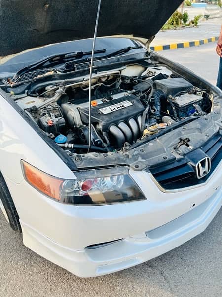 Honda accord CL7 top of the line variant 5