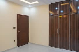 10MARLA RENOVATED TILE FLOORING UPPER PORTION FOR RENT IN ALLAMA IQBAL TOWN