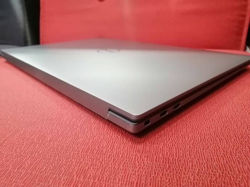 Dell precision 5570 core i7 12 generation/Laptop for sale 5