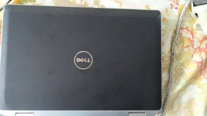 Dell laptop i7,3rd generation is available for sale in low price 1