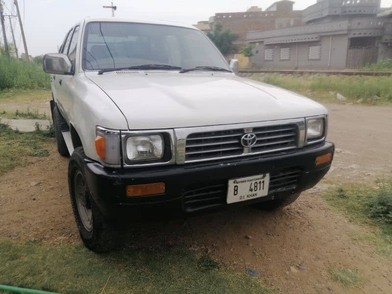 Toyota Hilux 1987 0