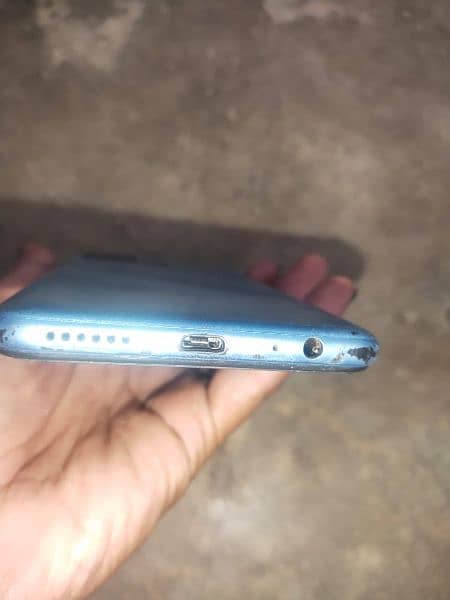 infinix hot 10 4/64 1