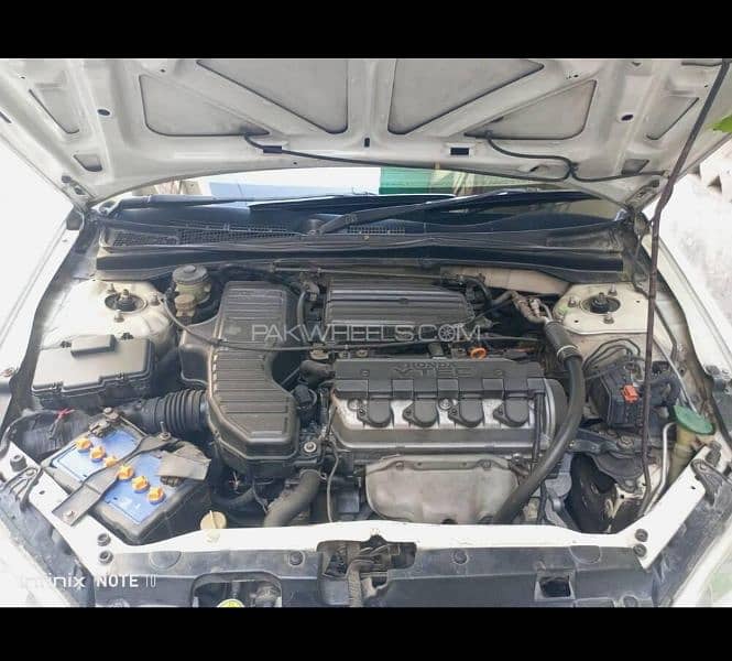 Honda Civic VTi 2004 3