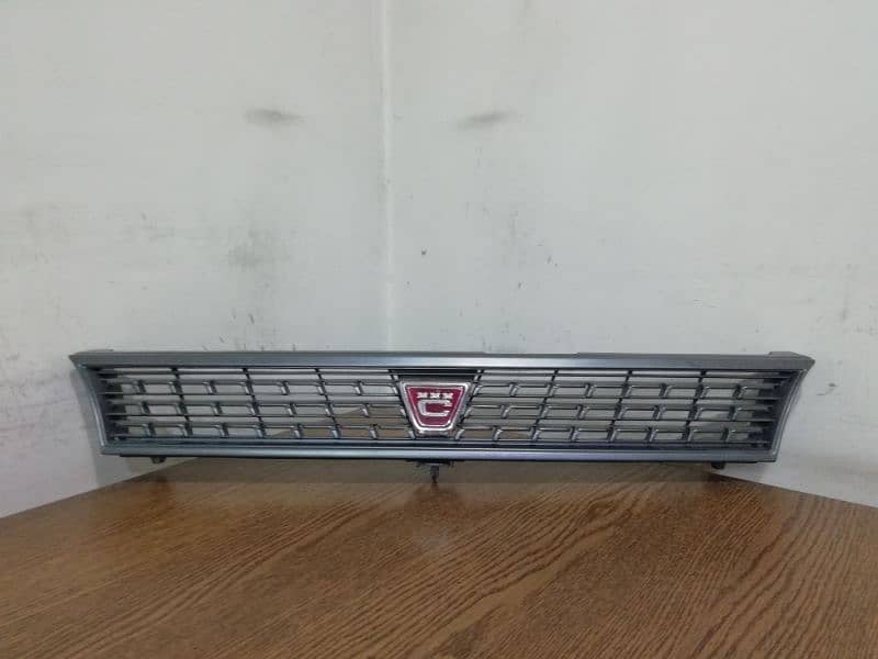 Front Grill for toyota corolla 1992 to 2001. 1