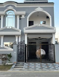 5 Marla Beautifully designed house For Sale And Direct Meeting With Owner In Park View City Lahore.