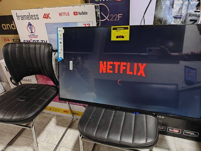 46. INCH Q LED YOUTUBE NETFLIX.   CALL. 03221257237 2