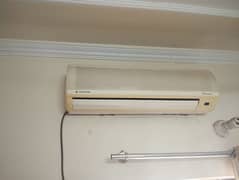 Air Conditioner AC Urgent Sale