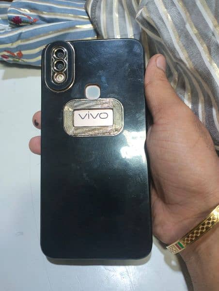 arjant sell vivo Y85. A pta  approved onli mobil 4/64 03188951276 9