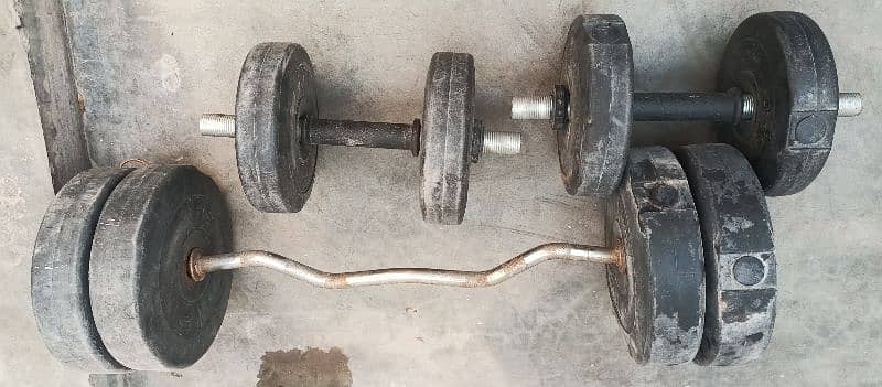 only 7000 rs Dumbles  5 kg each dumble and bench press bar 20 kg total 1