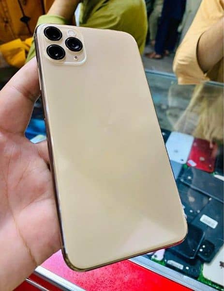 iphone 11 pro max 256 GB PTA full box 03321718405
Contact WhatsApp 1