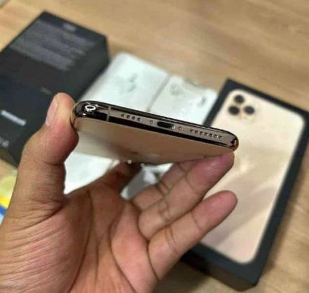 iphone 11 pro max 256 GB PTA full box 03321718405
Contact WhatsApp 3